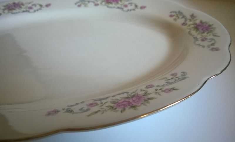 Mały półmisek owalny porcelana chińska 26 cm biały kwiaty