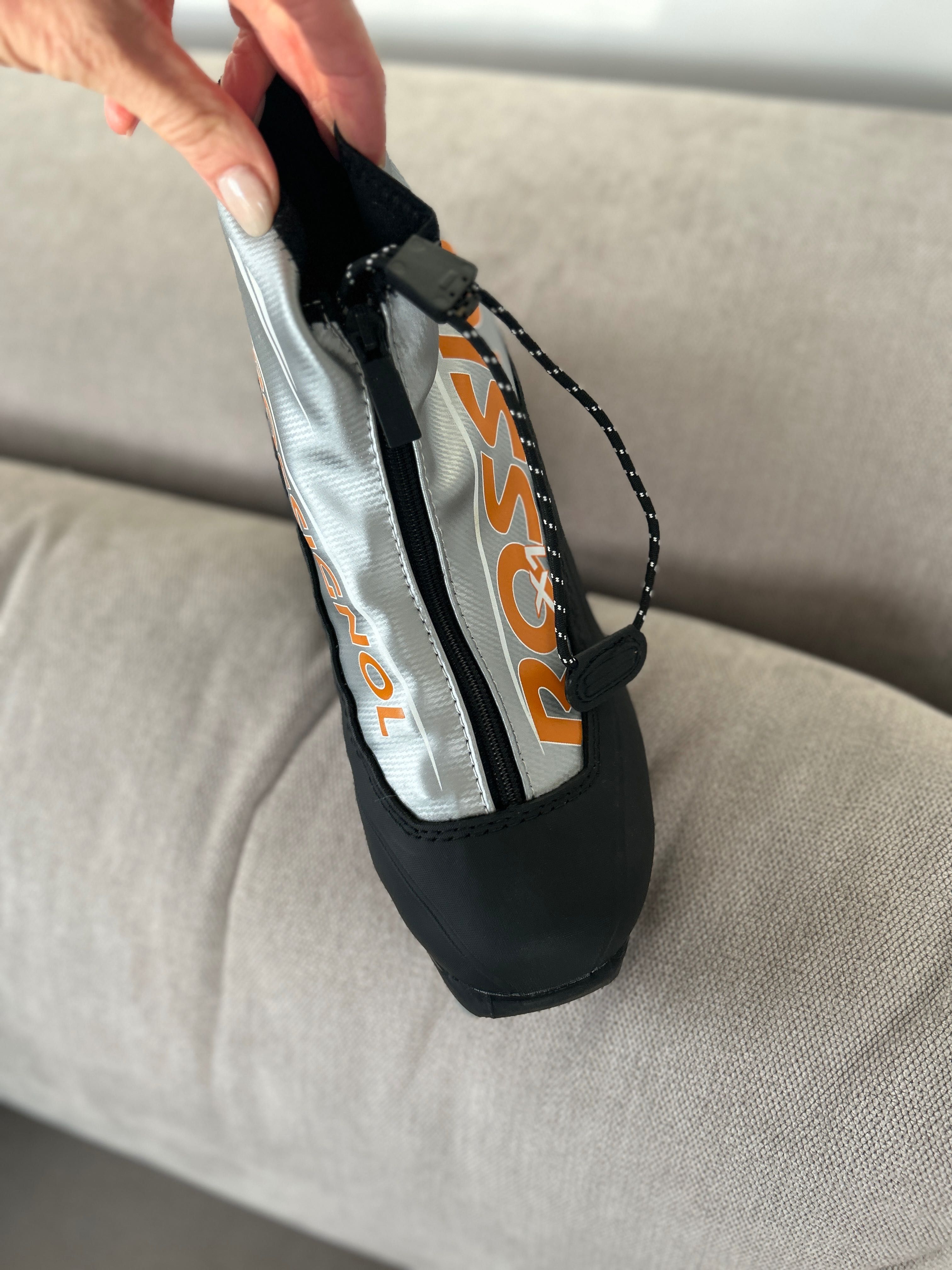 Buty do nart biegowych nowe Rossignol
