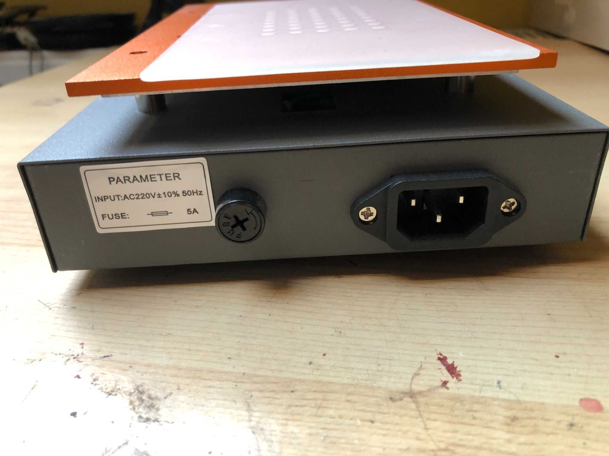 Separator ekranów LCD / Podgrzewacz do pcb 946bp vacum