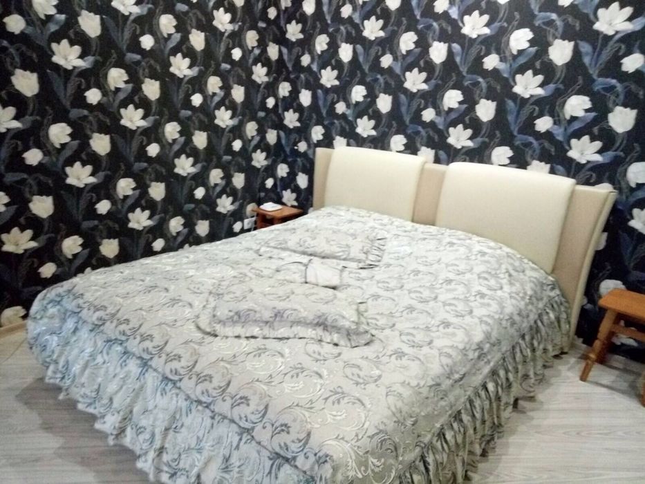 Сдам свою квартиру с евроремонтом долгосрочно,помесячно