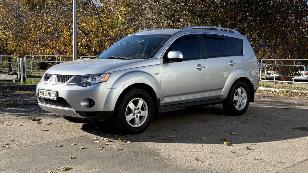 Мітсубісі аутлендр , ідеальний стан 43т.км. Пробіг (Капсула часу)