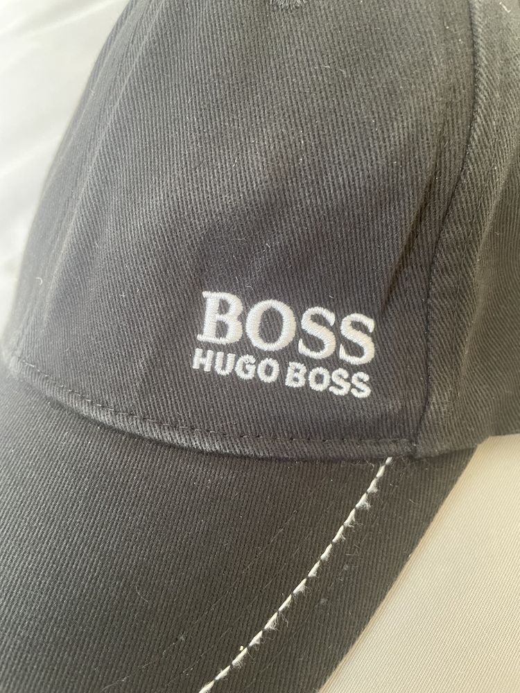 Кепка ,блайзер Hugo Boss