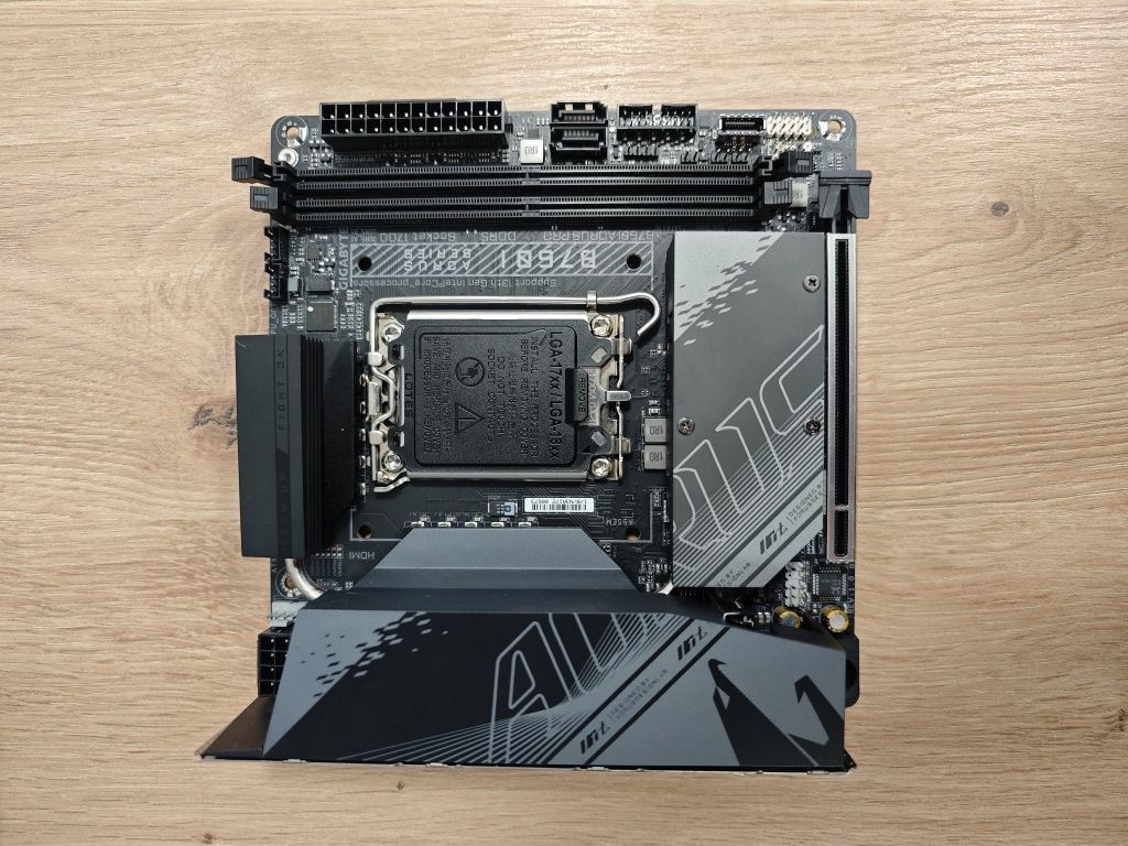 Płyta główna Gigabyte Aorus B760i DDR5
