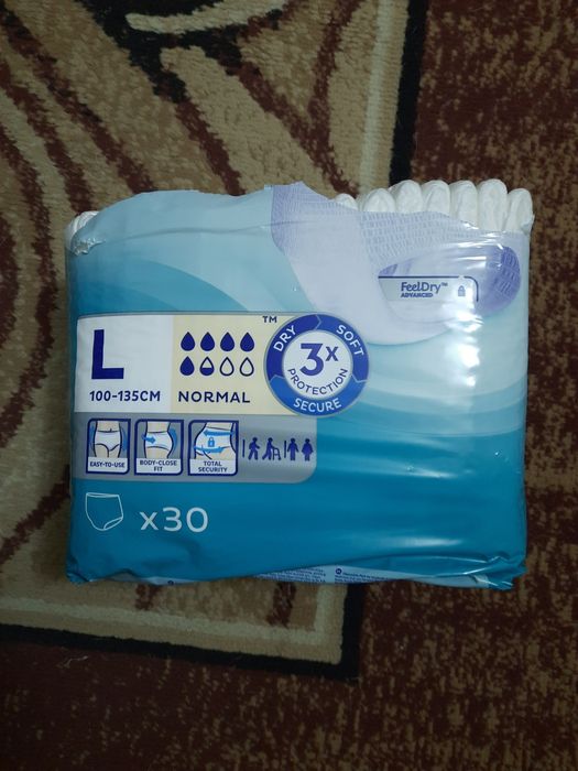 Pieluchomajtki Tena, rozmiar L - 45 sztuk