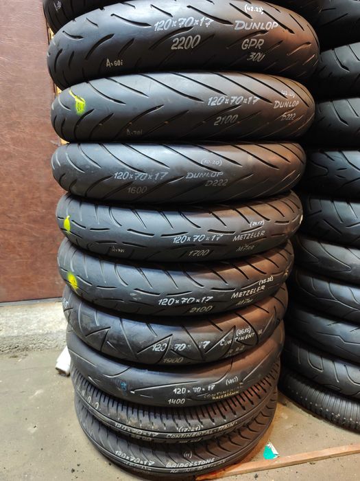 Мото шина резина спорт 120/60 70 R17 передня з Німеччини