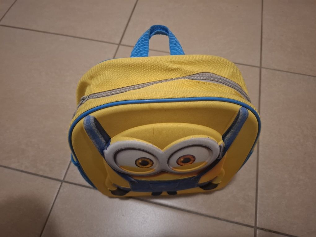 Plecak minionki ...