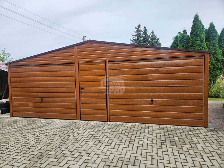 Garaż blaszany 7x6 Brama - drzwi złoty dąb  Dach rynny GP598