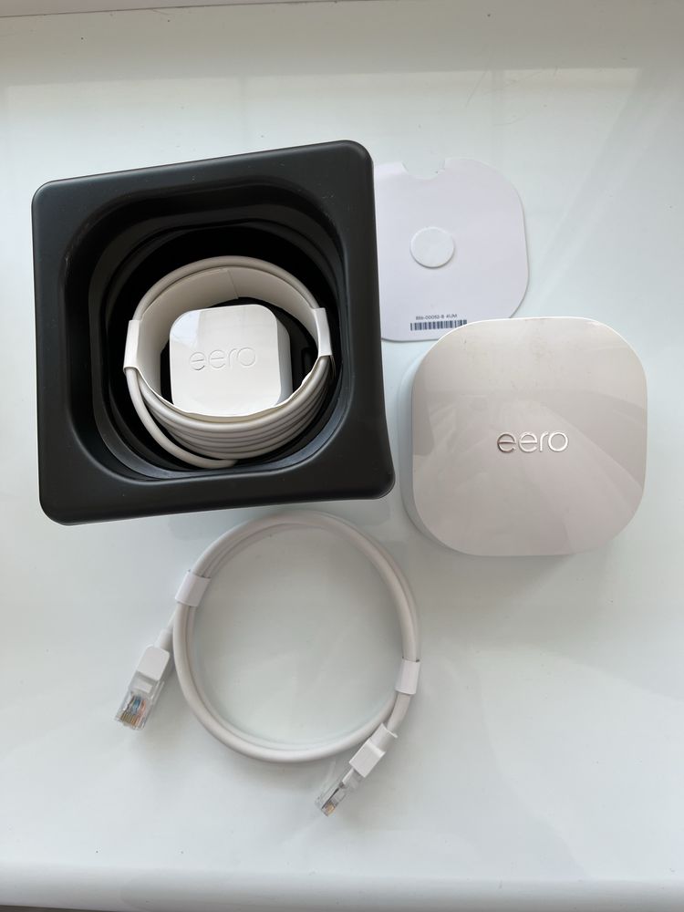 Wi-Fi Роутер Eero 6 Dual-Band Mesh (N010001)