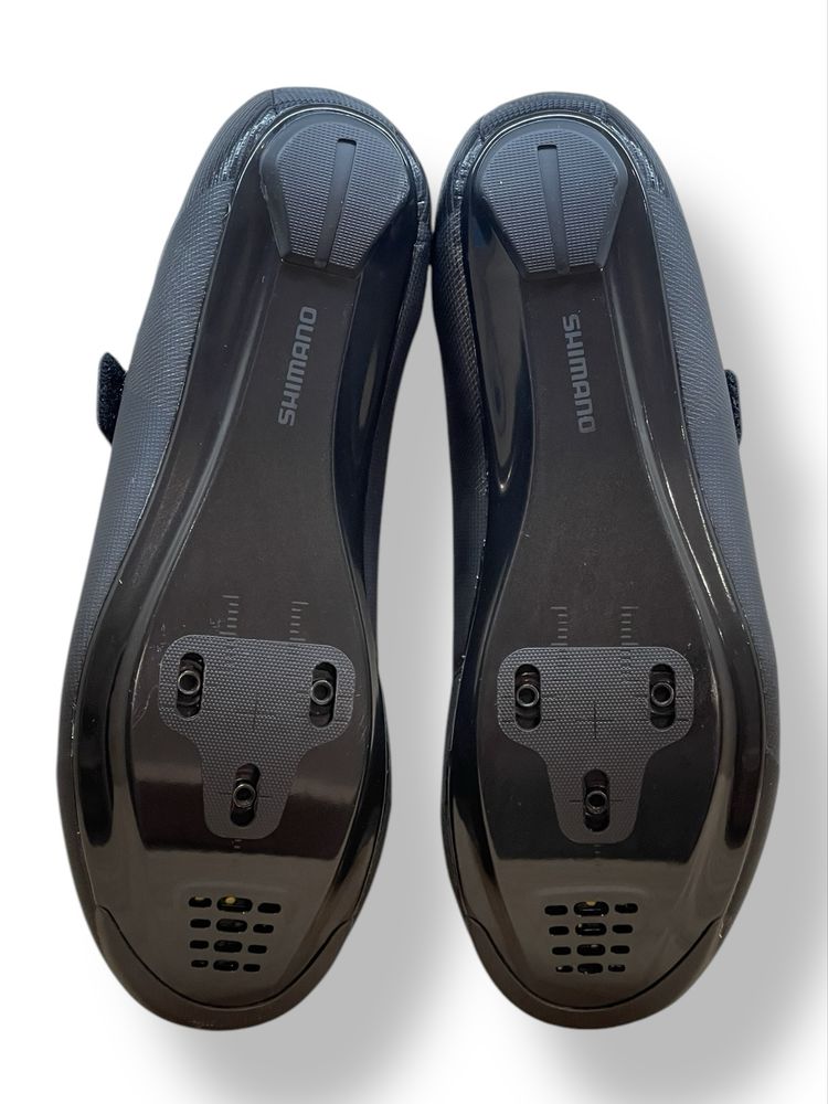 Buty rowerowe szosowe SHIMANO RC1 RC100 rozmiar 40 czarne FV / 053-037