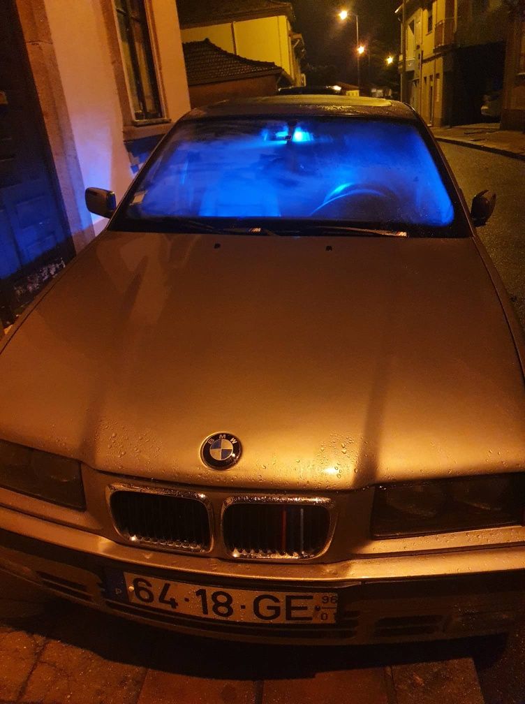 BMW E36 edition Califórnia 
São muito poucos estes modelos com tecto e