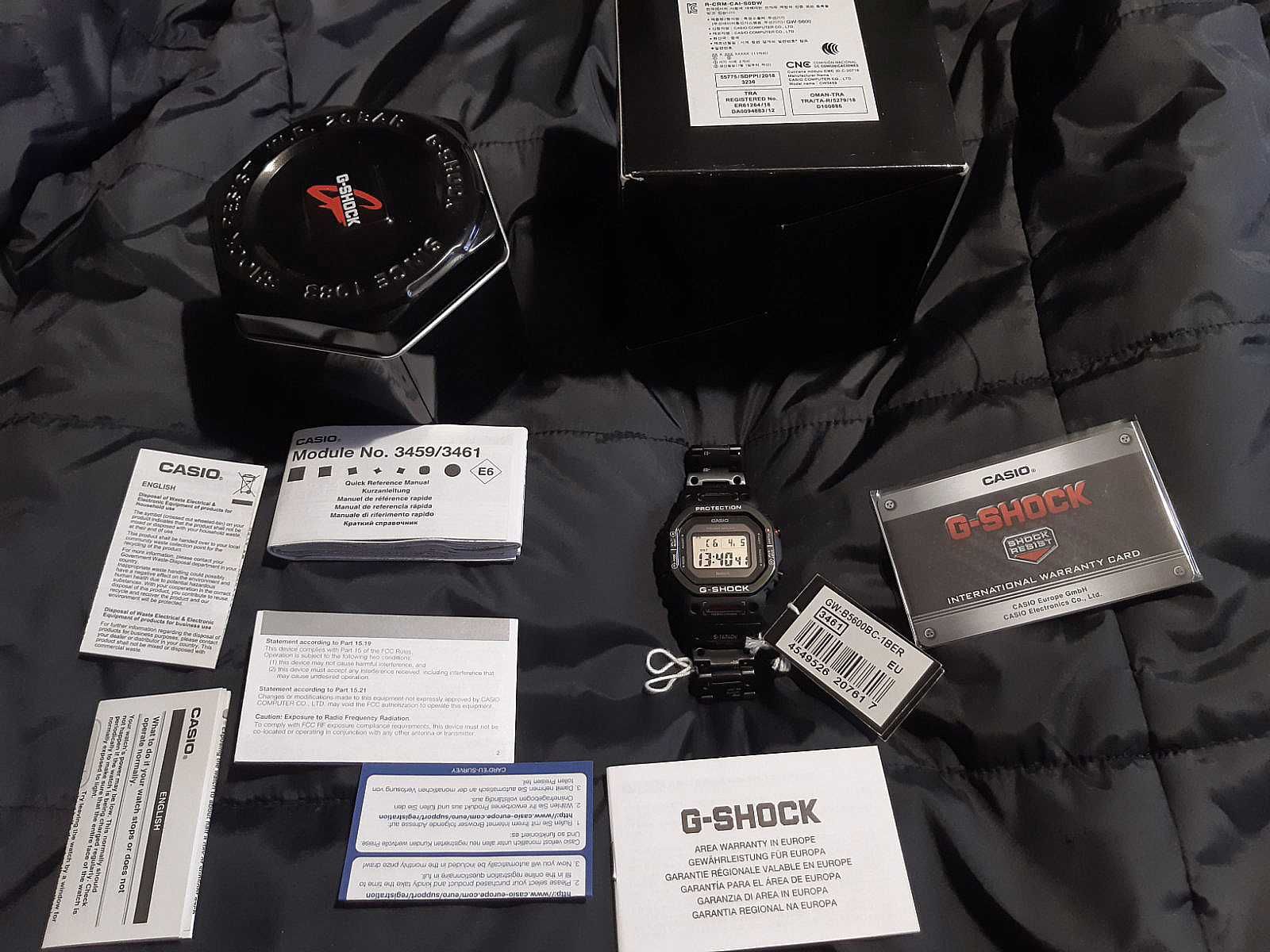 Casio G-Shock GW-B5600 Robot mod - Solar, Radio Multiband6, Bluetooth