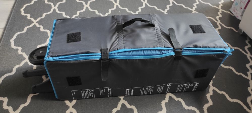 Łóżeczko turystyczne, rozkładane 95cm x 65cm