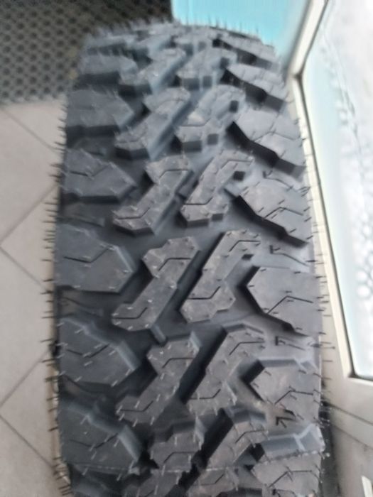 Opony Terenowe 225/85 R16 BIG ROCK 4x4 Wzór Yokohama Geolandar M/T