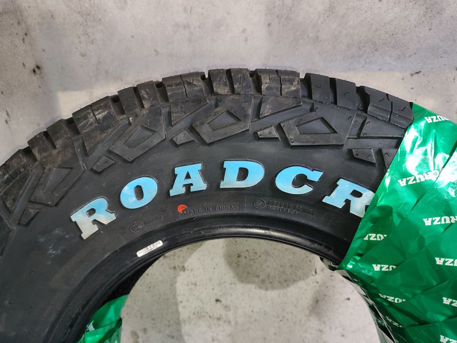Грязьові шини Roadcruza P265/70 R16 RA1100 AT 111T