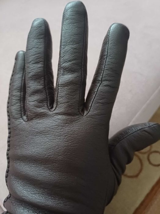 Rękawiczki skórzane  damskie