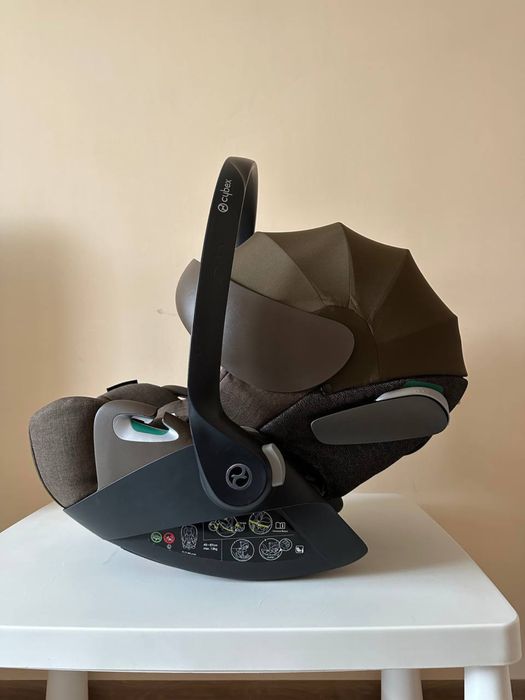 Автокрісло дитяче Cybex Cloud Z2 I-Size+ преміум тканина
