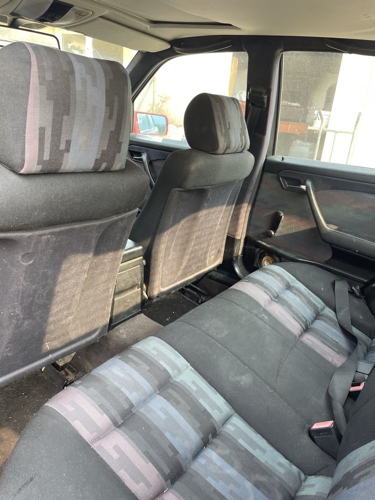 Mercedes C200 - 93
