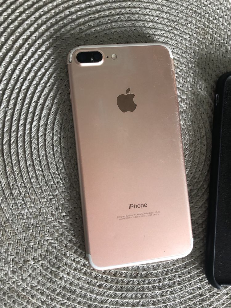 Продам iPhone 7 plus rose gold 32GB