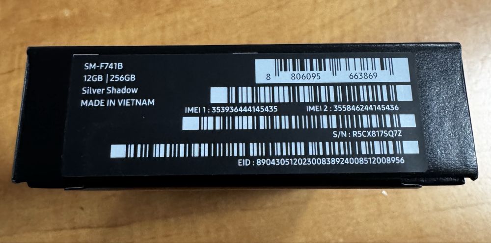 Samsung Galaxy Z flip6 NOWY