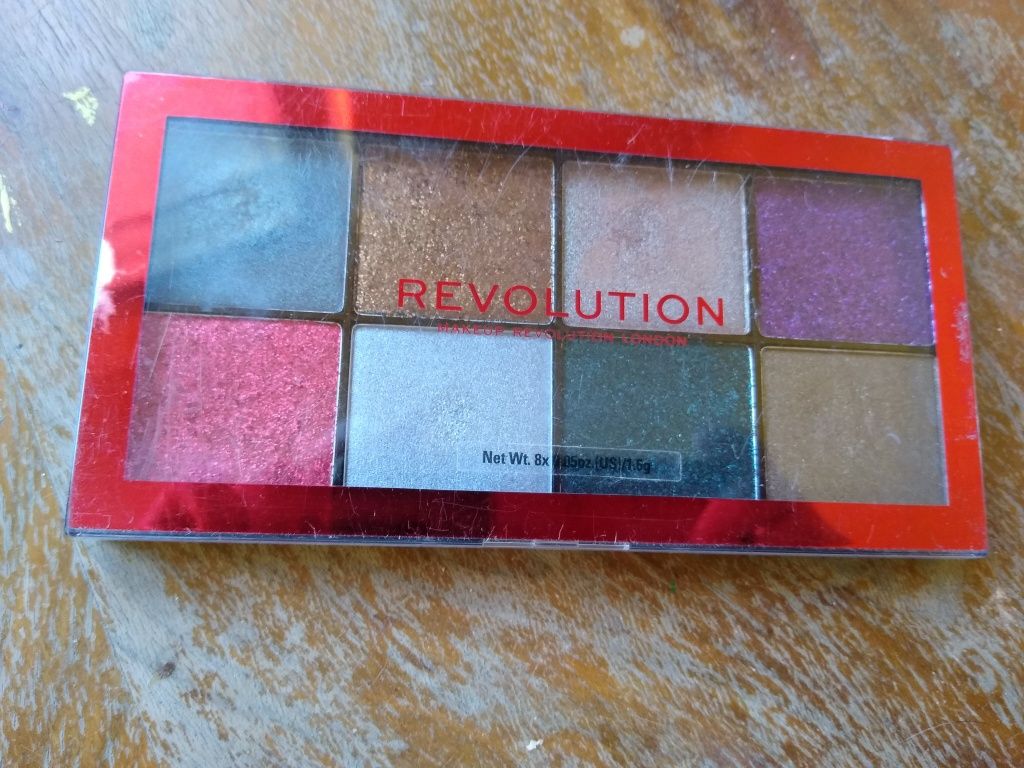 Paletka Makeup Revolution Halloween