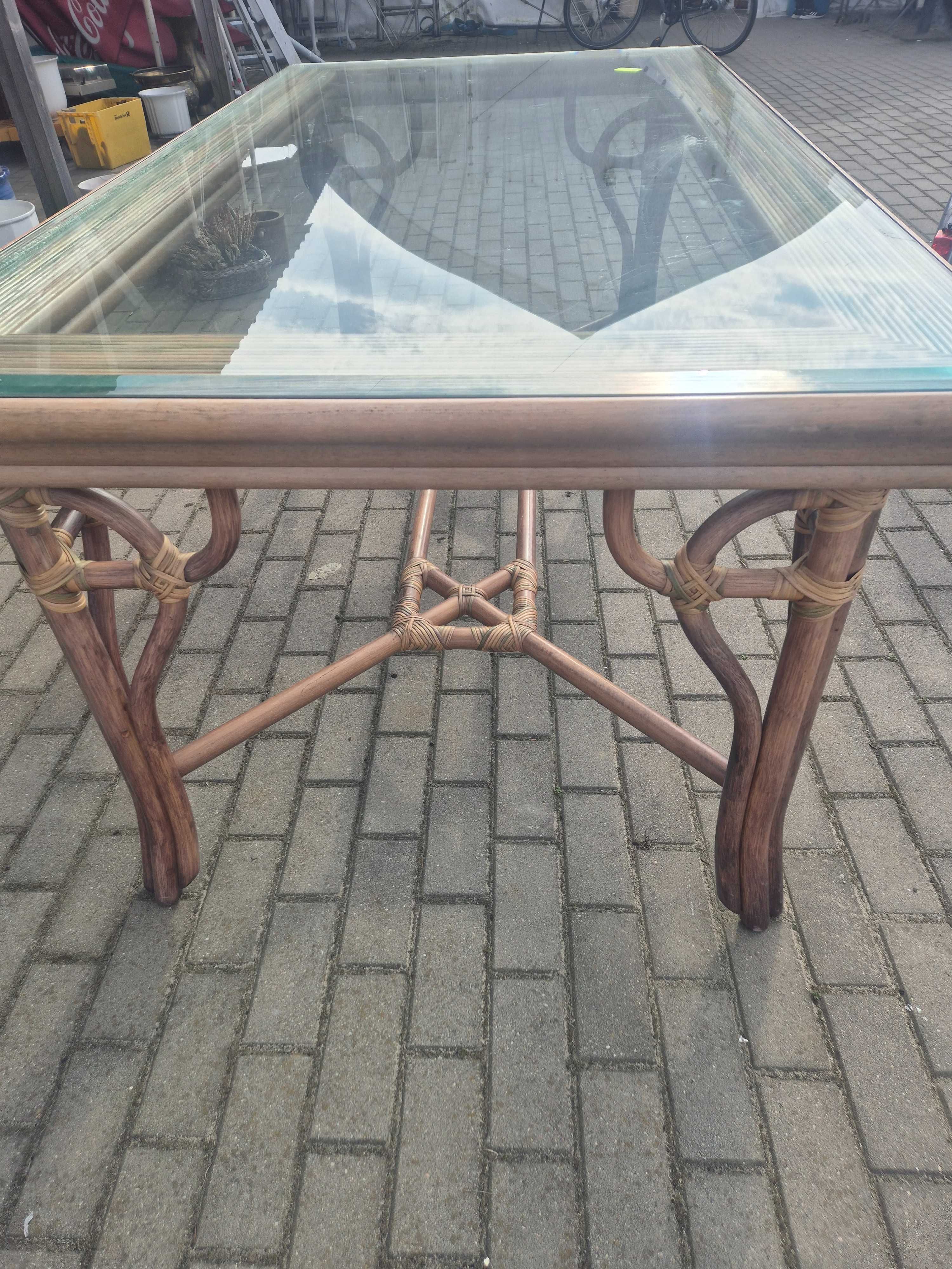 stół  bambusowy z szybą