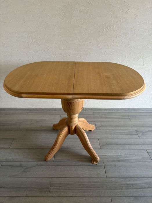 Продам стол обеденный Приднепровск самовывоз!