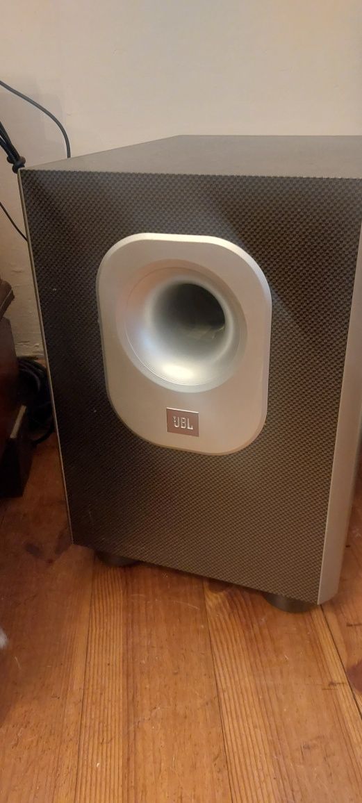 Amplituner Yamaha  RX-V620RDS + JBL 200 kino domowe