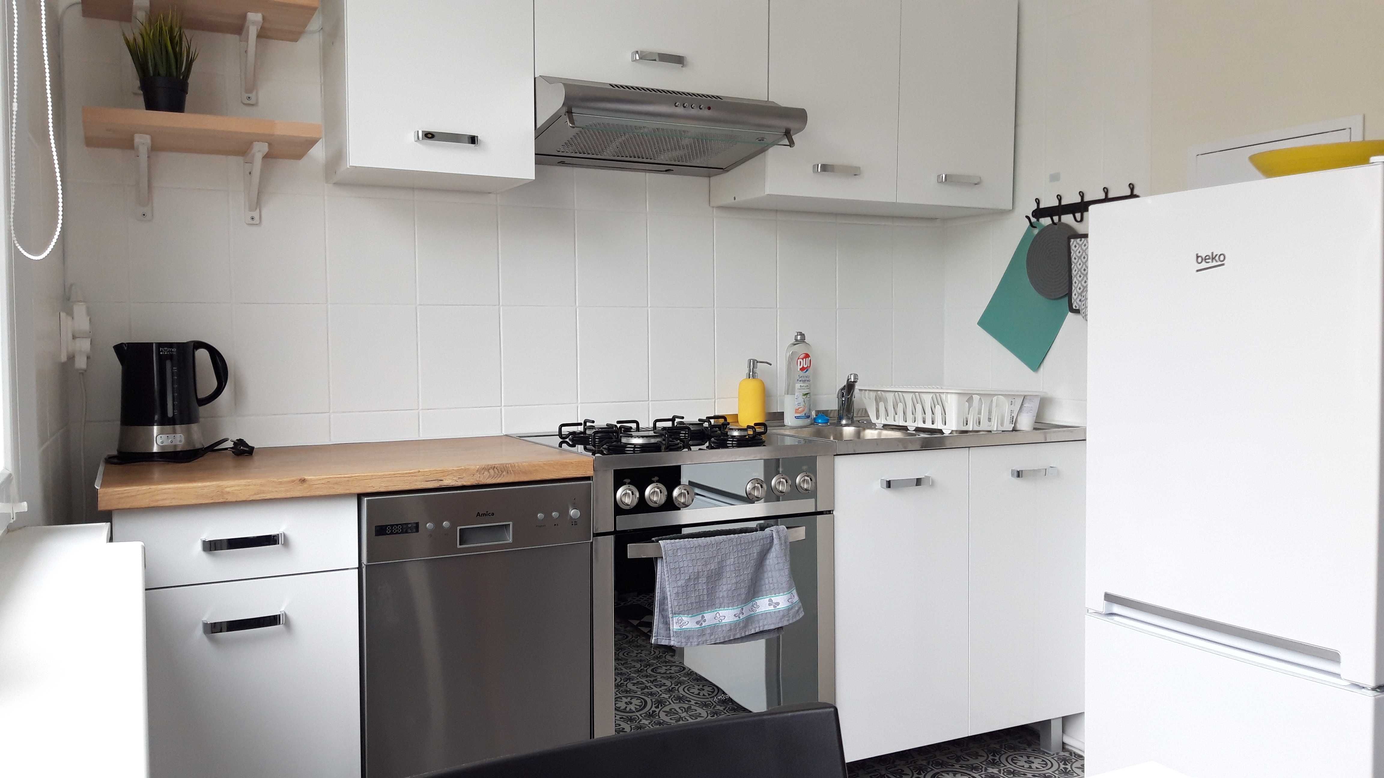 Duża Kawalerka | Północ | 1.piętro | 34m2 | Duży balkon | Piwnica