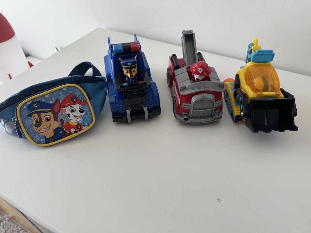 3 autka + nerka psi patrol straz policja koparka
