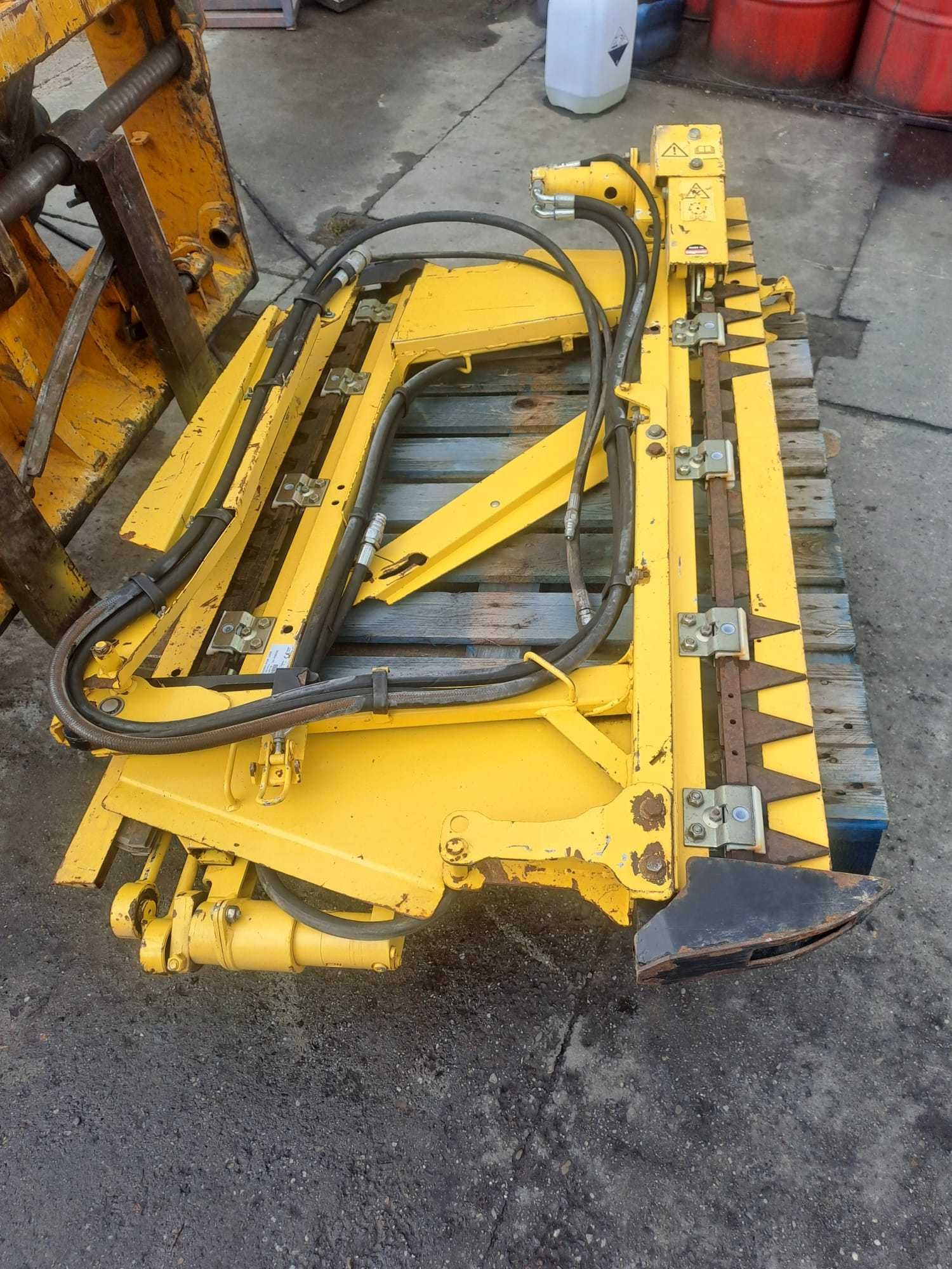 Oryginalne   Kosy do Rzepaku  firmy Ziegler do kombajnu New Holland