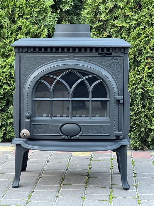 Камін-піч ,буржуйка " Jotul " ( Норвегія )