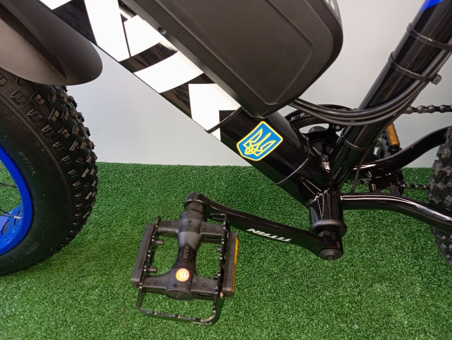 Електровелосипед, фетбайк, фэтбайк Cross Tank 26 " рама 19" 750 w