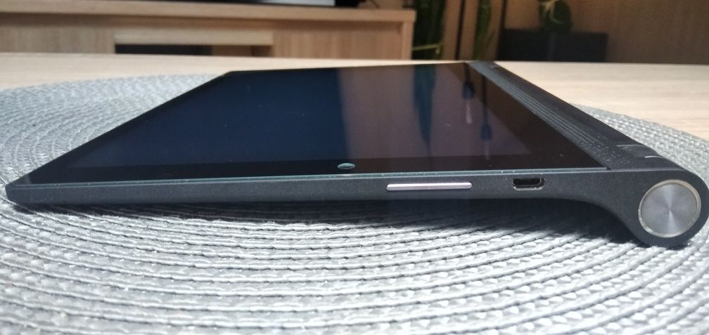 Zadbany tablet Lenovo YT3-X50F