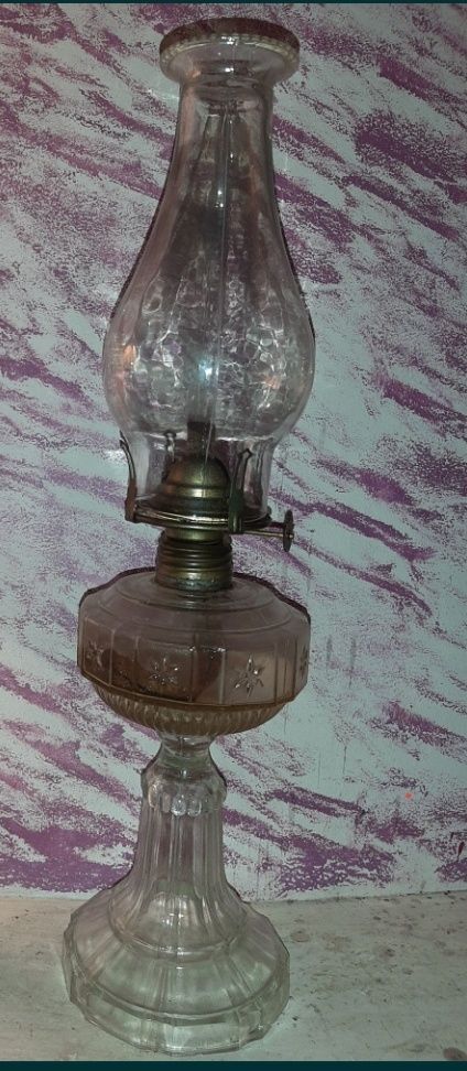 Candeeiro petróleo com chaminé e electrificado garrafa vidro