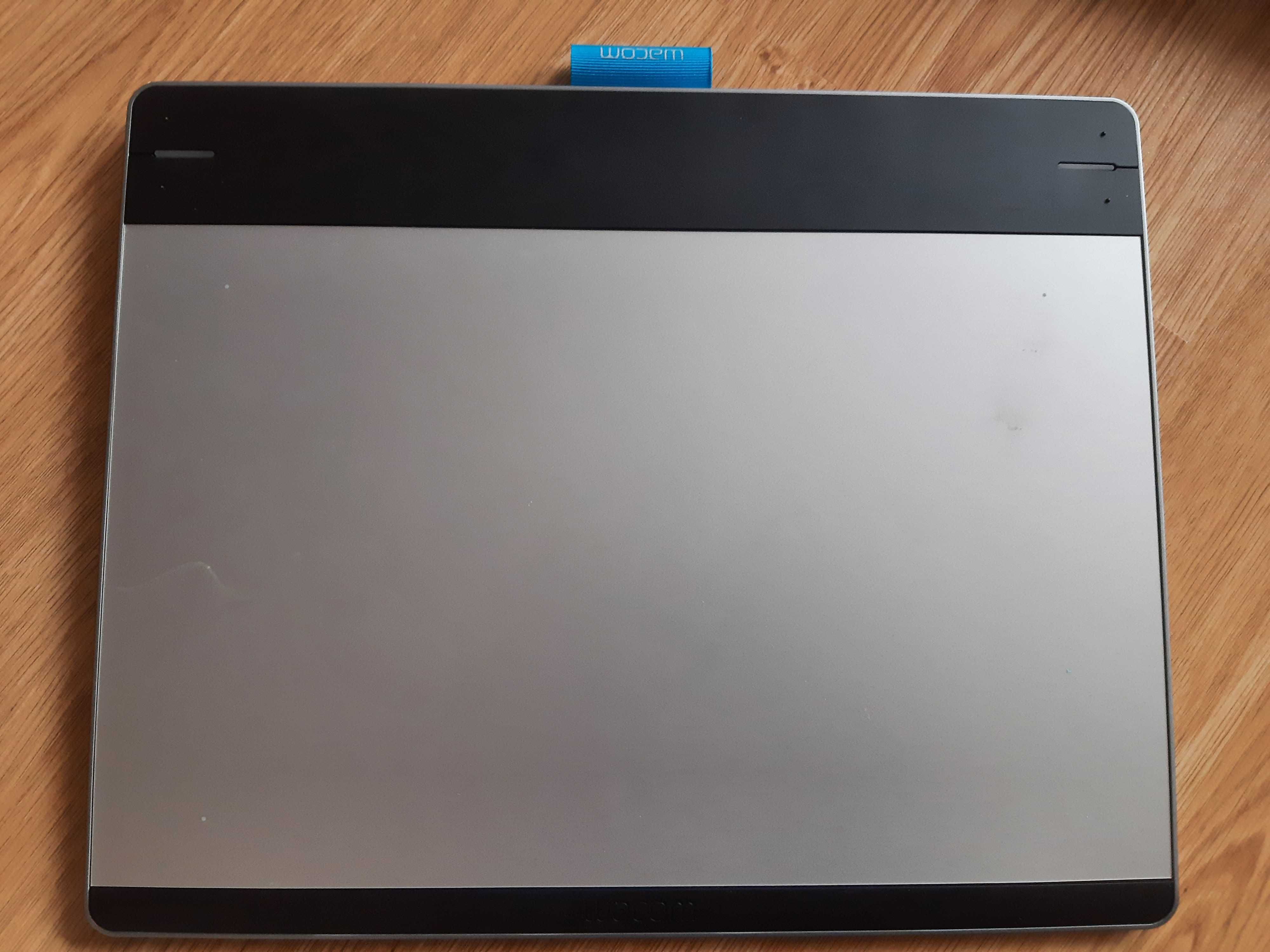 Wacom Tablet Graficzny Intuos Creative Pen'Touch M