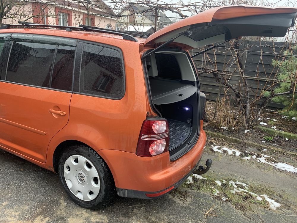 Продам vw touran