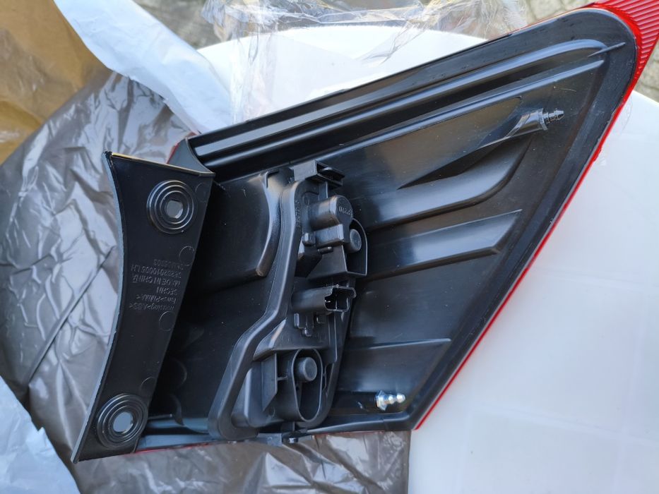 Óticas Traseiras Nissan Qashqai Direita/Esquerda