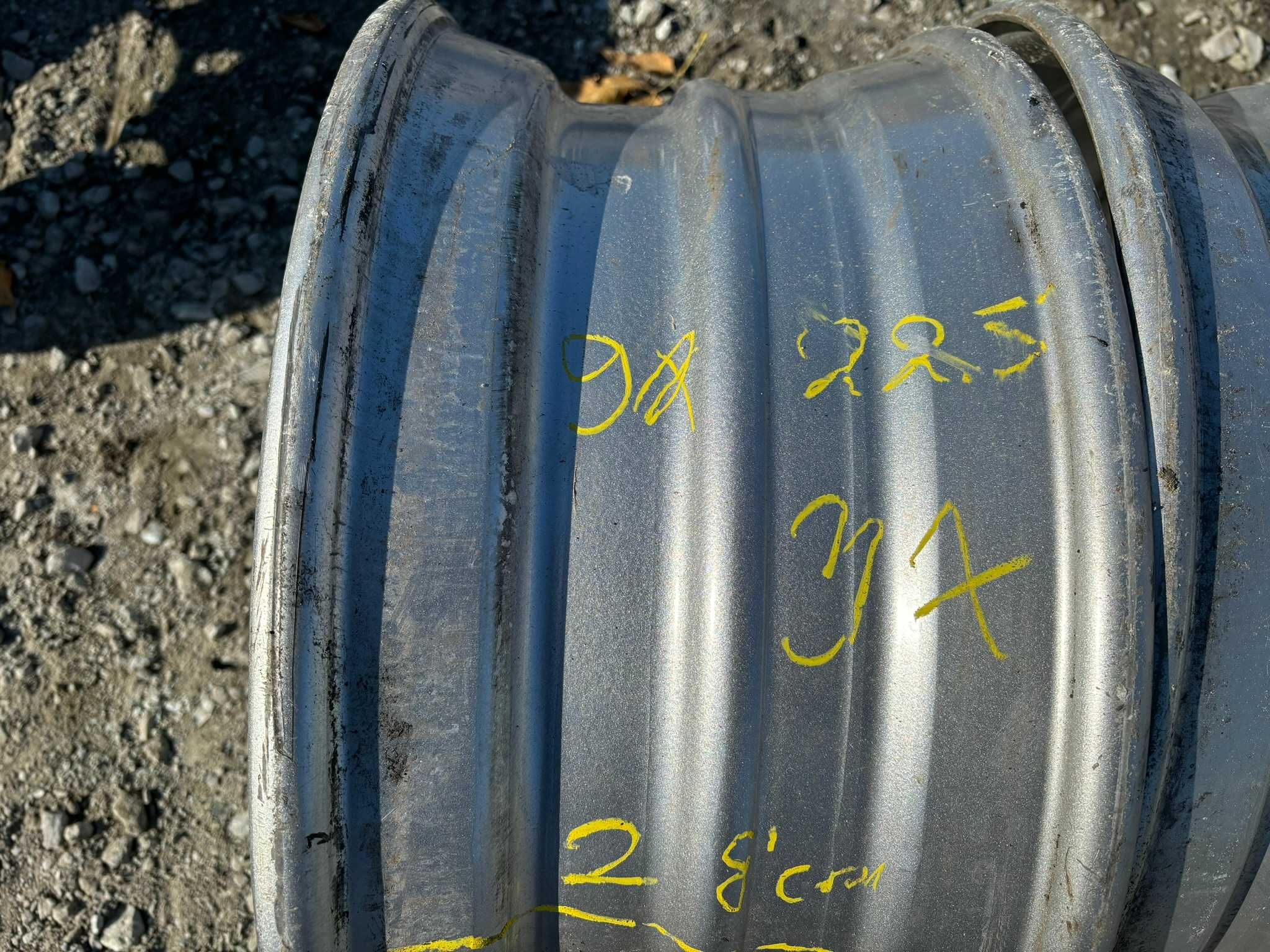 Felga Felgi Ciężarowe Tir Przyczepa Naczepa 22.5" 22.5x9 10 ŚRUB