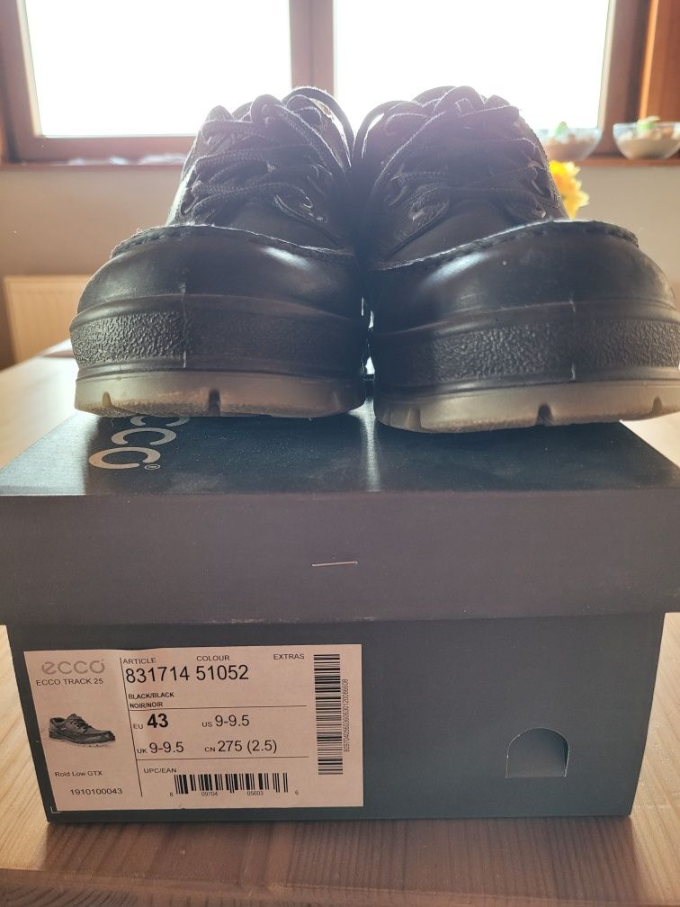 Sprzedam Buty ECCO TRACK 25