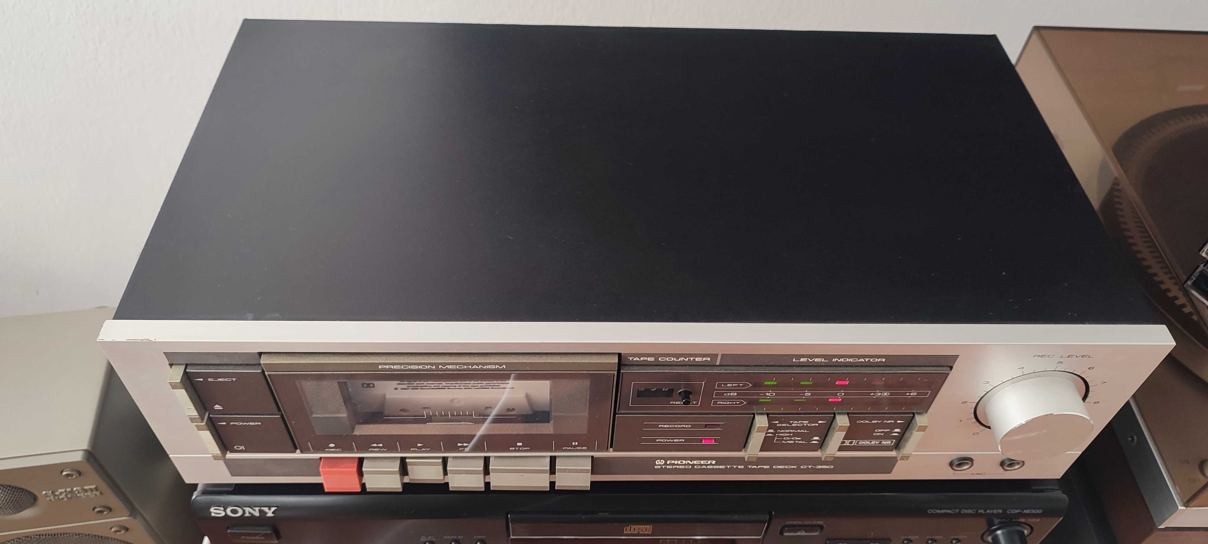 Leitor e Gravador de Cassetes Pioneer CT-350