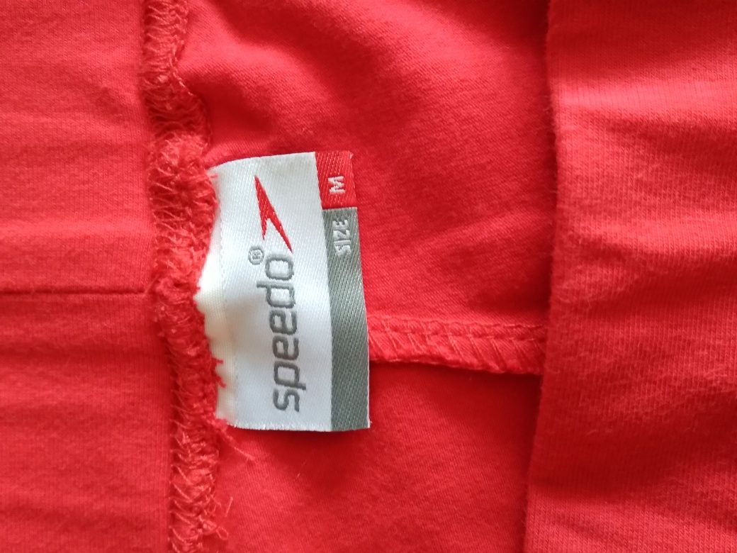 Продам женские  шорты Speedo