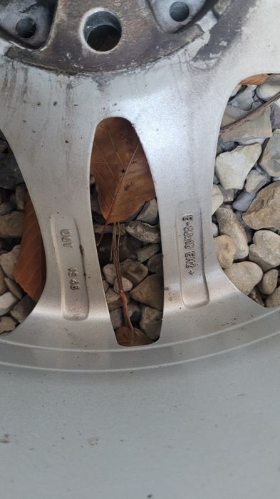 Felgi 18 org. BMW 1637 E8JX18 5x120 Et46 E83 X3