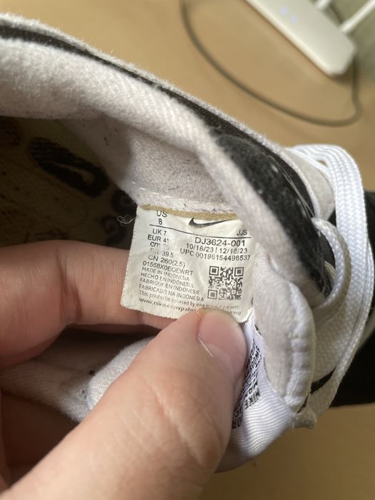 Кросівки Nike Air Max Dawn Black White