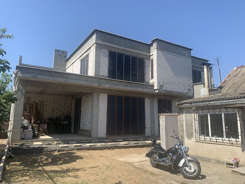 Два дома на участке К морю пешком