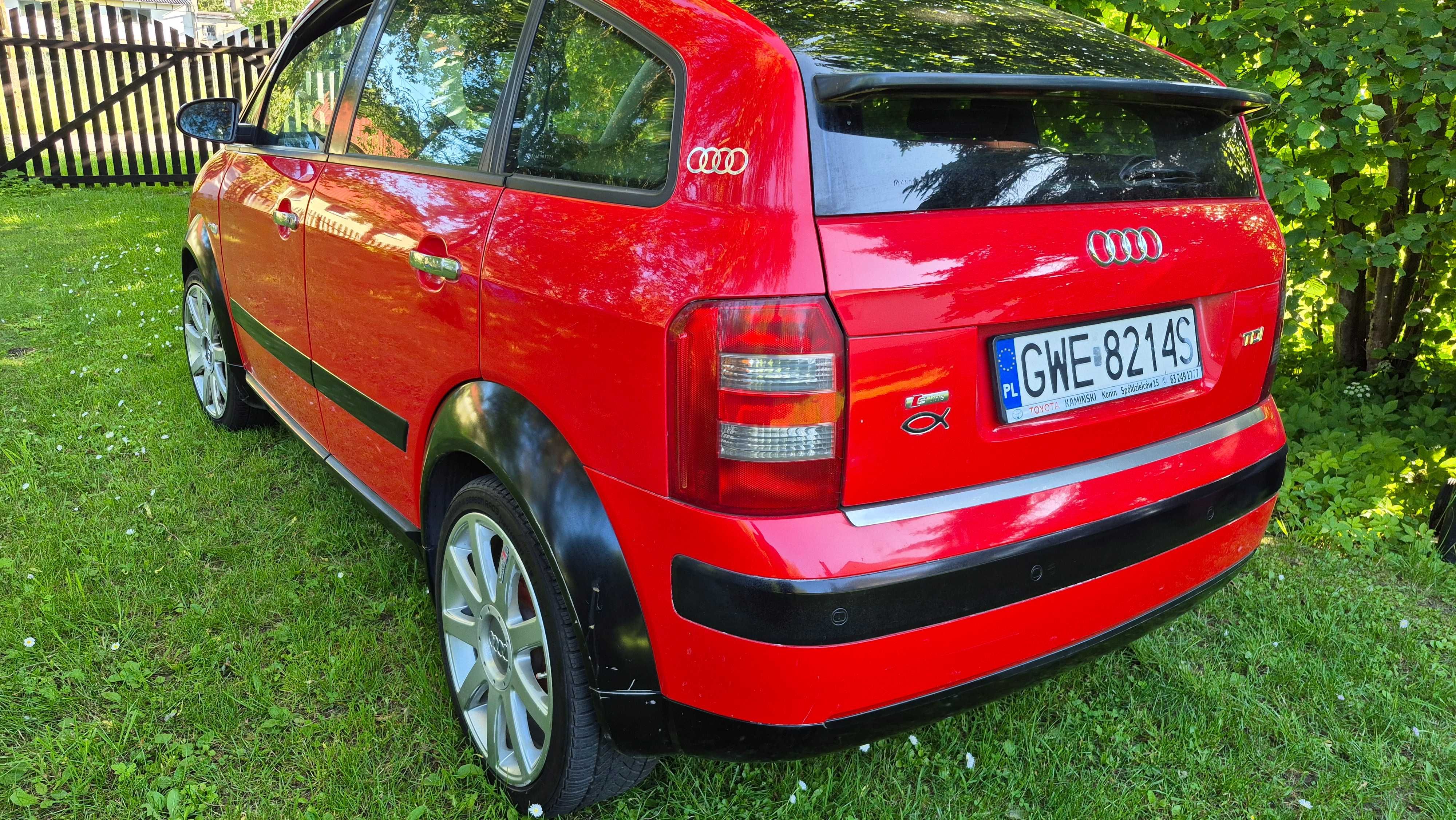 Piekne Audi A2 TDI  S line , climatronik , panorama