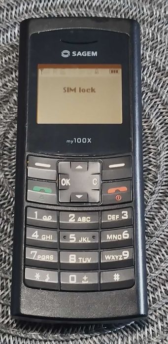 2 x telefon komórkowy Sagem my100x z ładowarką !!!