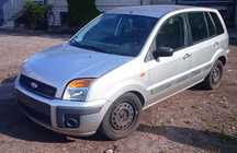 Na części Ford Fusion 1.4 16V lak. 62 silnik skrzynia drzwi l