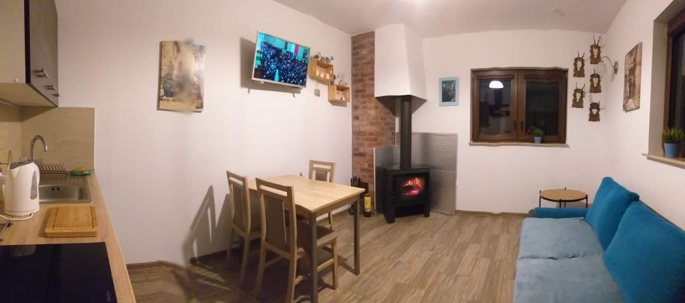Domek Kajetan z jacuzzi/balią na Kaszubach nad jeziorem Deka