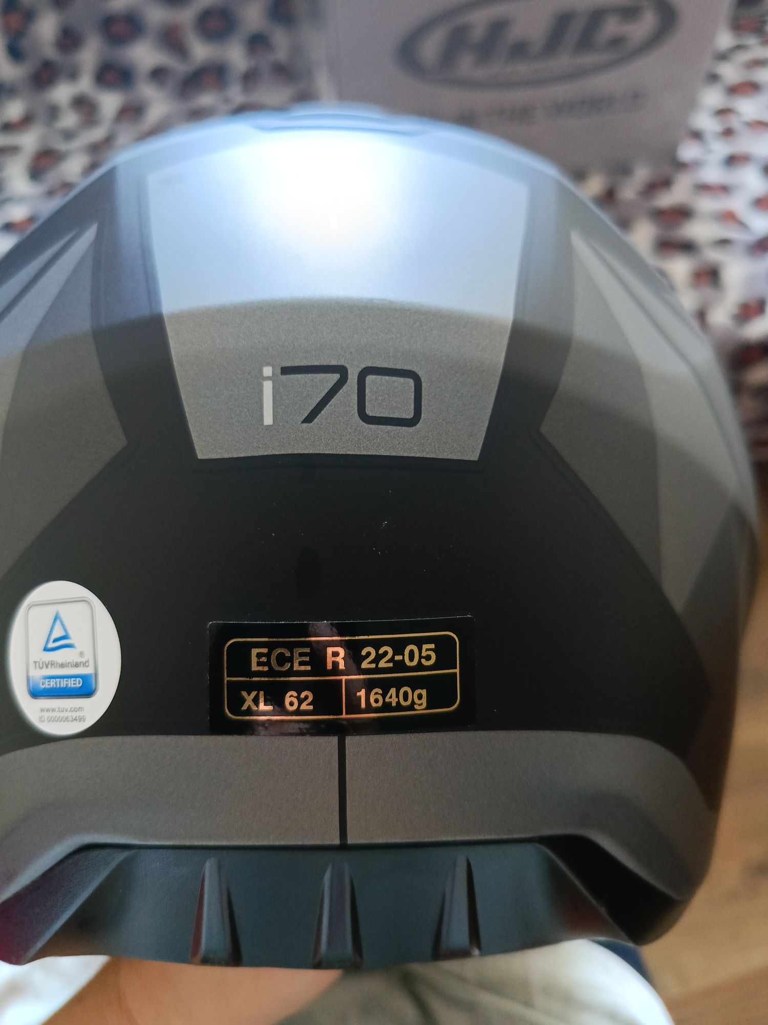 Kask motocyklowy HJC i70