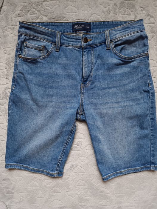 Чоловічі шорти 32 розмір